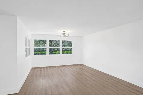 216 Bayberry Drive Plantation FL 33317