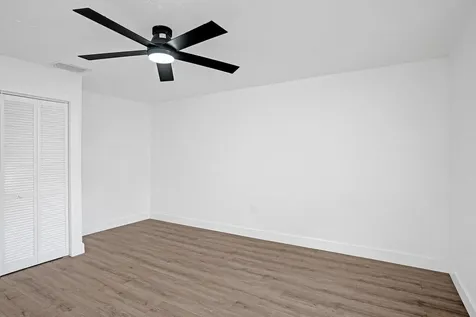 216 Bayberry Drive Plantation FL 33317
