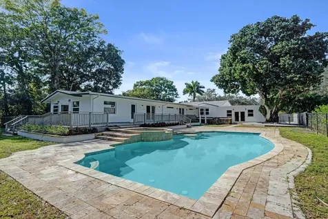 216 Bayberry Drive Plantation FL 33317