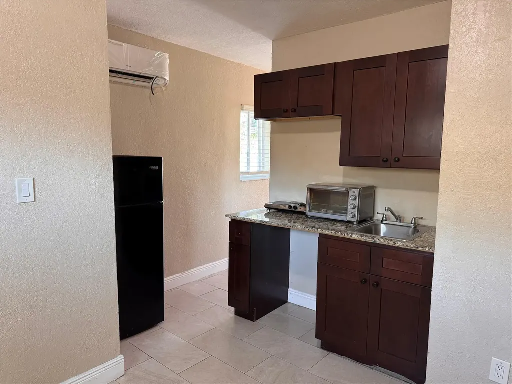 Pompano Beach FL 33069