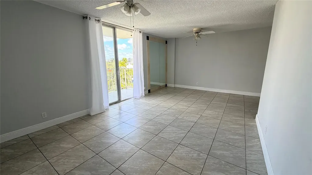 1731 SE 15th Street Fort Lauderdale FL 33316