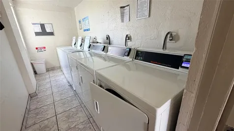 1731 SE 15th Street Fort Lauderdale FL 33316