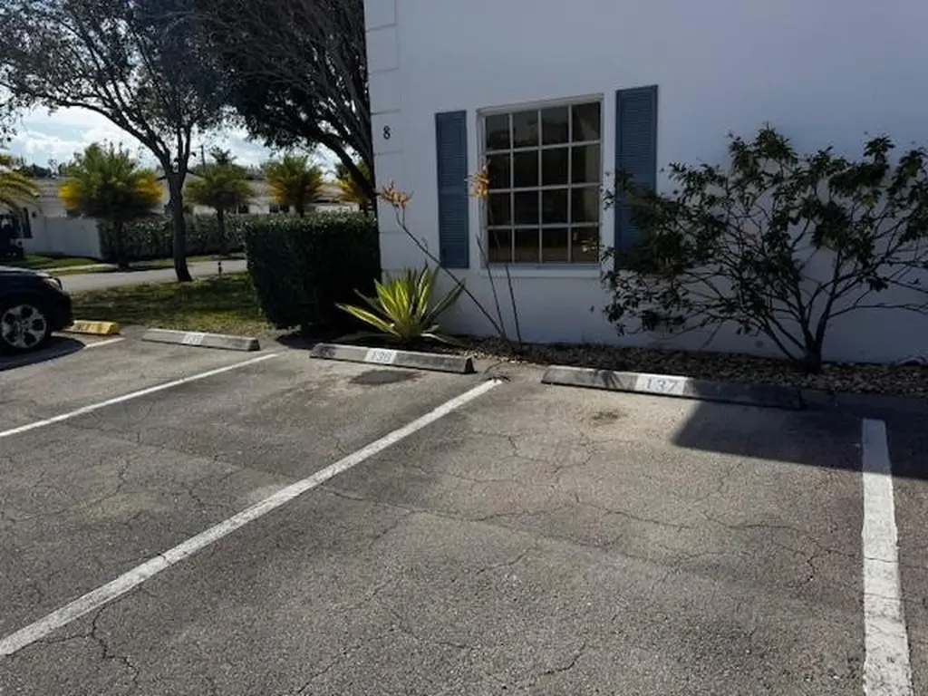 2171 NE 66th Street Fort Lauderdale FL 33308