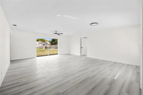 1380 W 31st Street Riviera Beach FL 33404