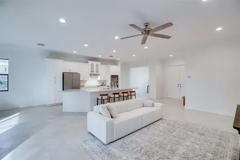 4985 55th Street Vero Beach FL 32967