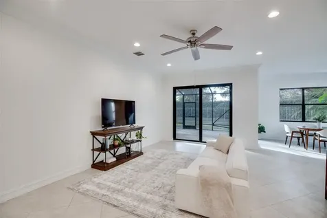 4985 55th Street Vero Beach FL 32967