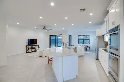 4985 55th Street Vero Beach FL 32967