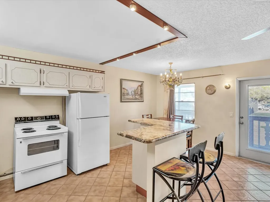 238 Ventnor Q Deerfield Beach FL 33442