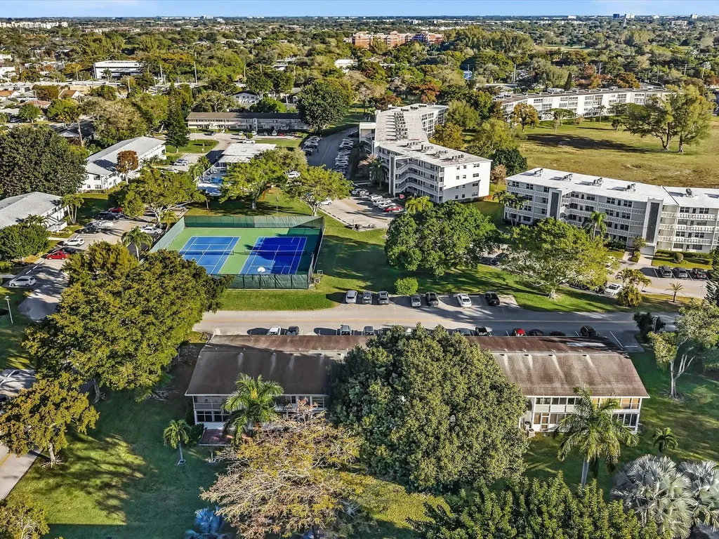 238 Ventnor Q Deerfield Beach FL 33442