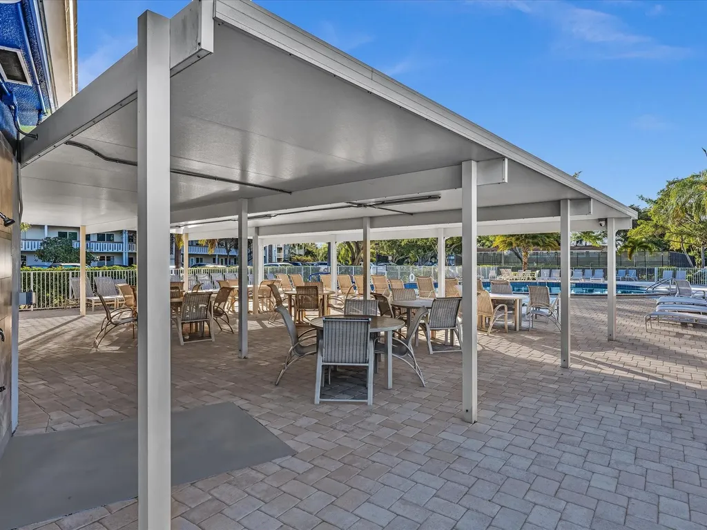238 Ventnor Q Deerfield Beach FL 33442