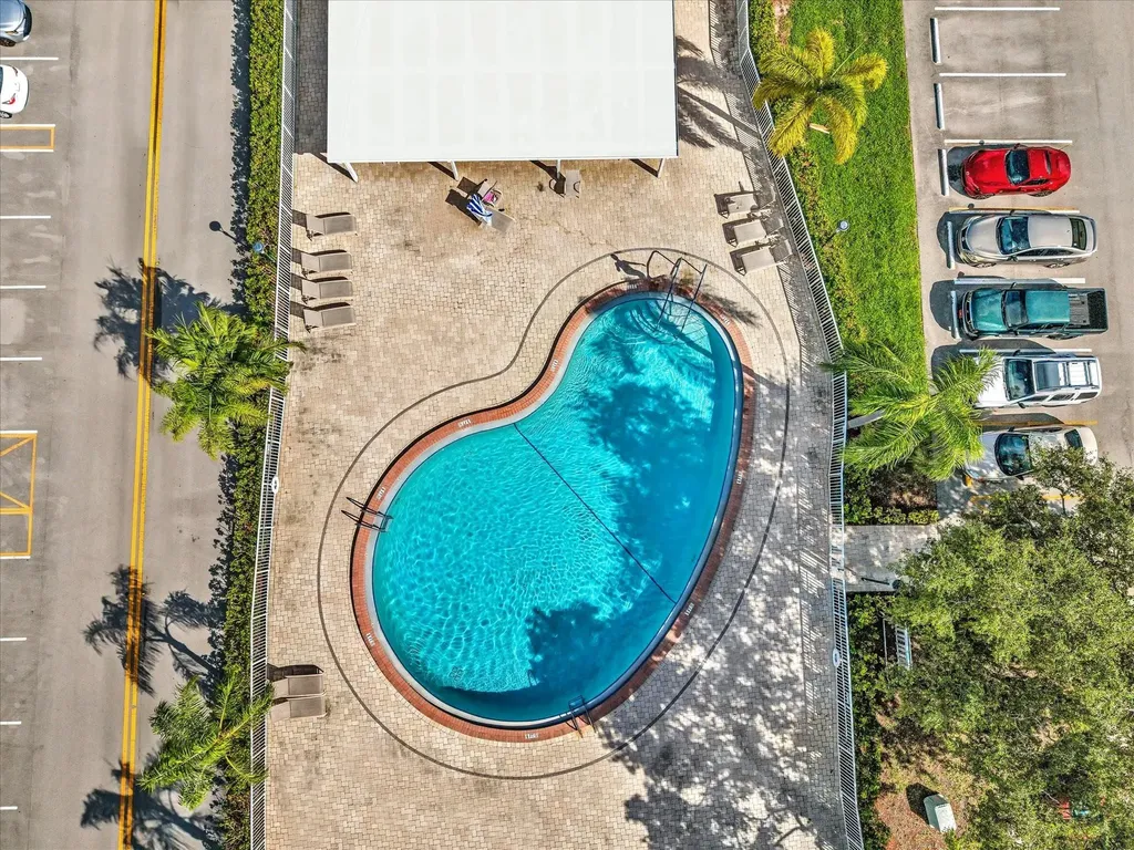 238 Ventnor Q Deerfield Beach FL 33442