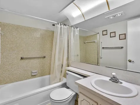 238 Ventnor Q Deerfield Beach FL 33442