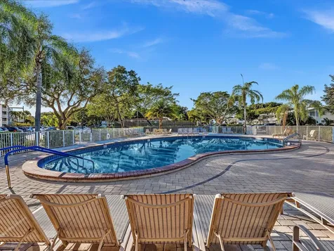 238 Ventnor Q Deerfield Beach FL 33442