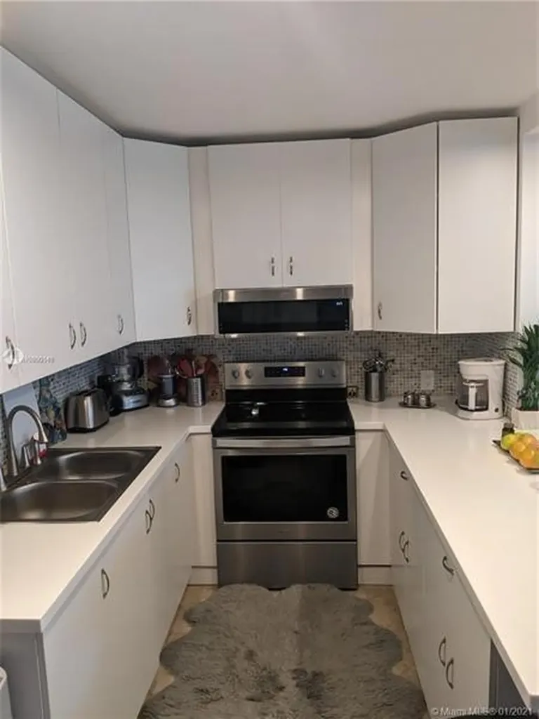 265 Preston G Boca Raton FL 33434