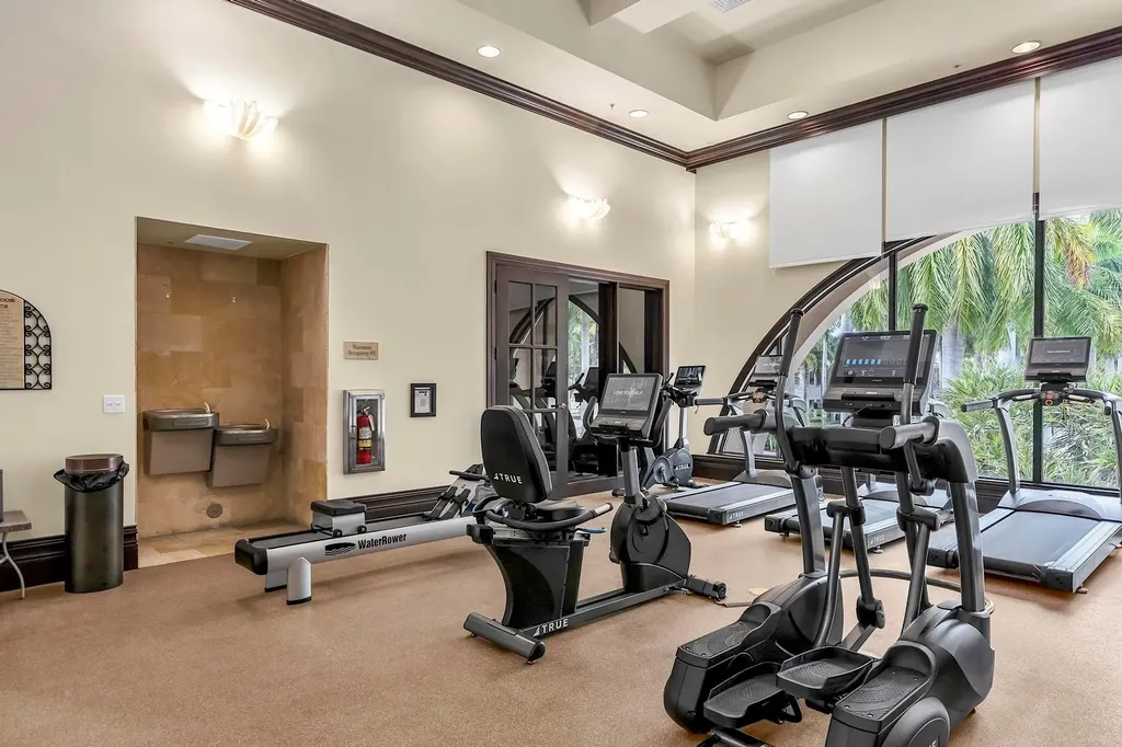 3330 NW 124th Way Sunrise FL 33323