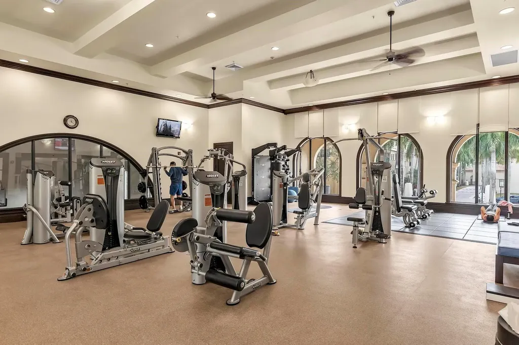 3330 NW 124th Way Sunrise FL 33323