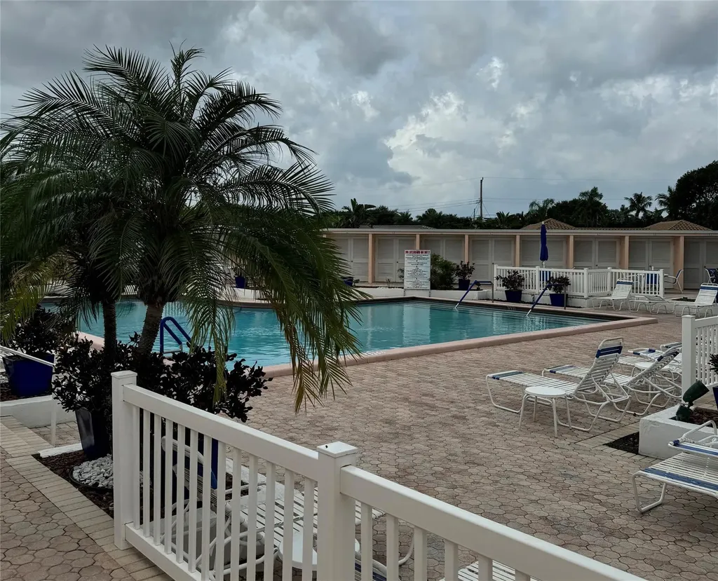 2171 NE 66th Street Fort Lauderdale FL 33308