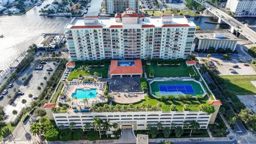 3020 NE 32nd Avenue Fort Lauderdale FL 33308