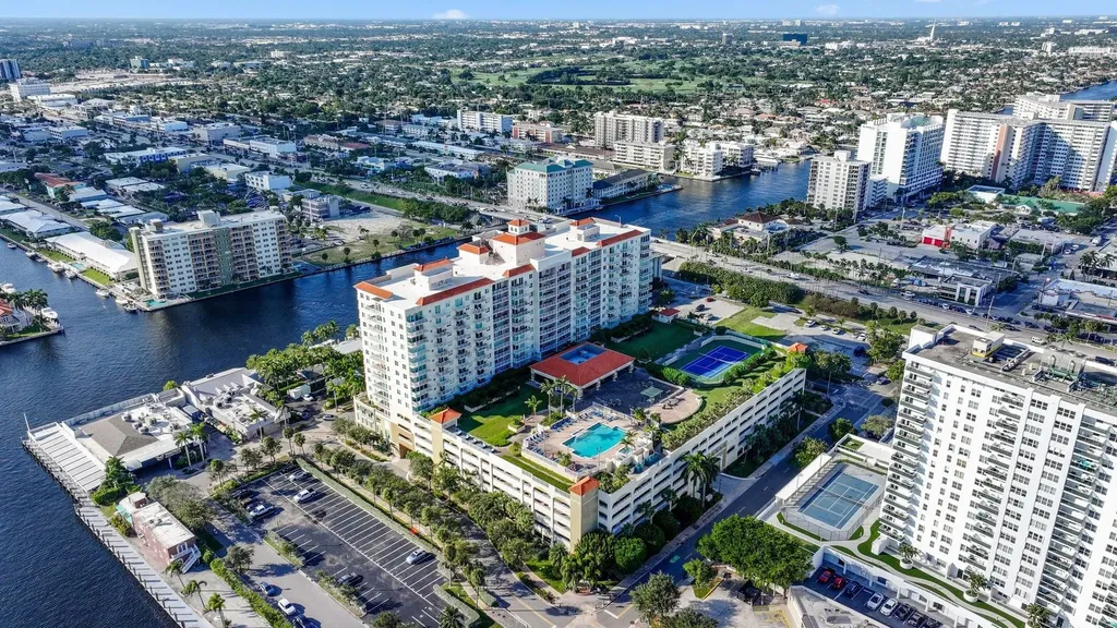 3020 NE 32nd Avenue Fort Lauderdale FL 33308