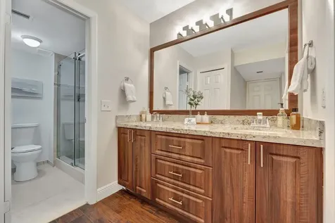 334 Lakeview Drive Weston FL 33326