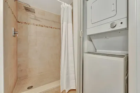 334 Lakeview Drive Weston FL 33326