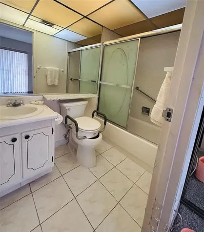 226 Brittany E Delray Beach FL 33446