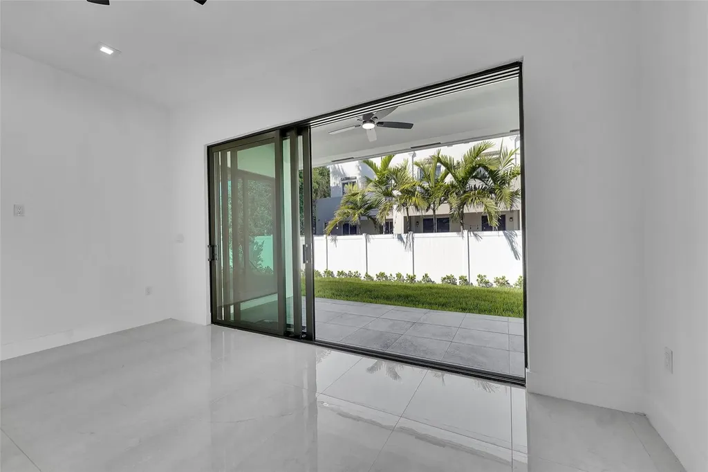 1113 NE 16th Street Fort Lauderdale FL 33304