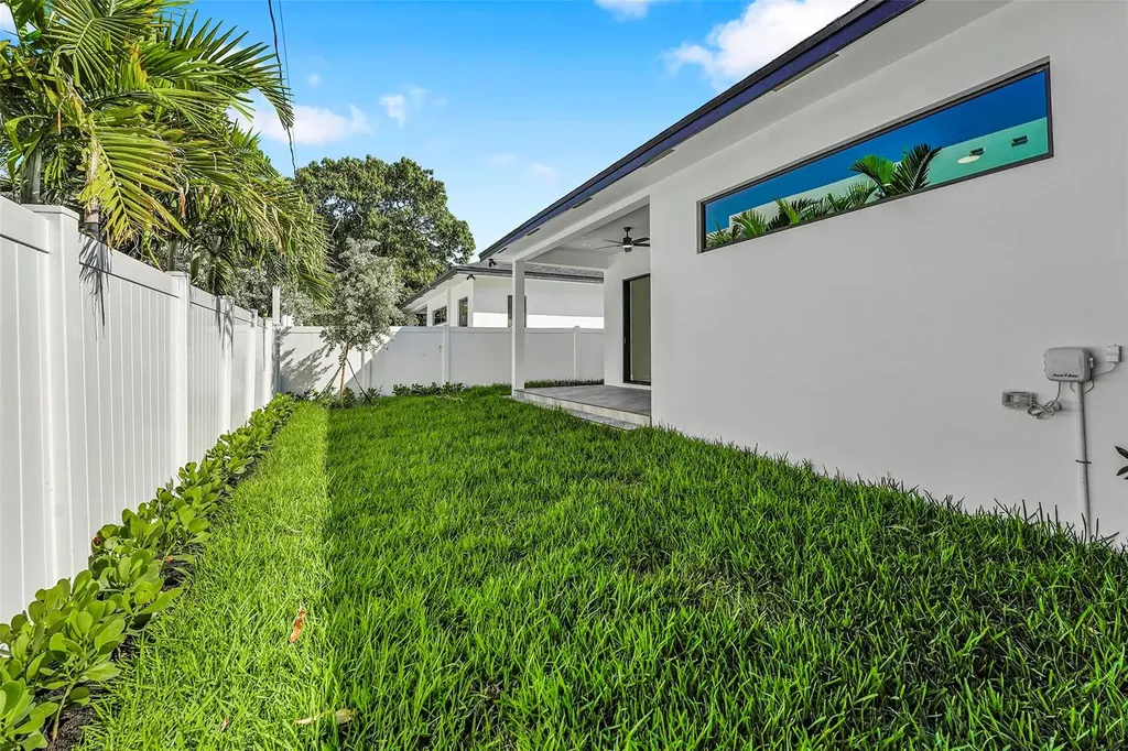 1113 NE 16th Street Fort Lauderdale FL 33304