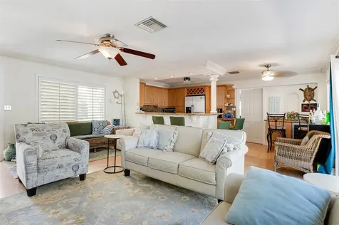2401 SE 12th Street Pompano Beach FL 33062