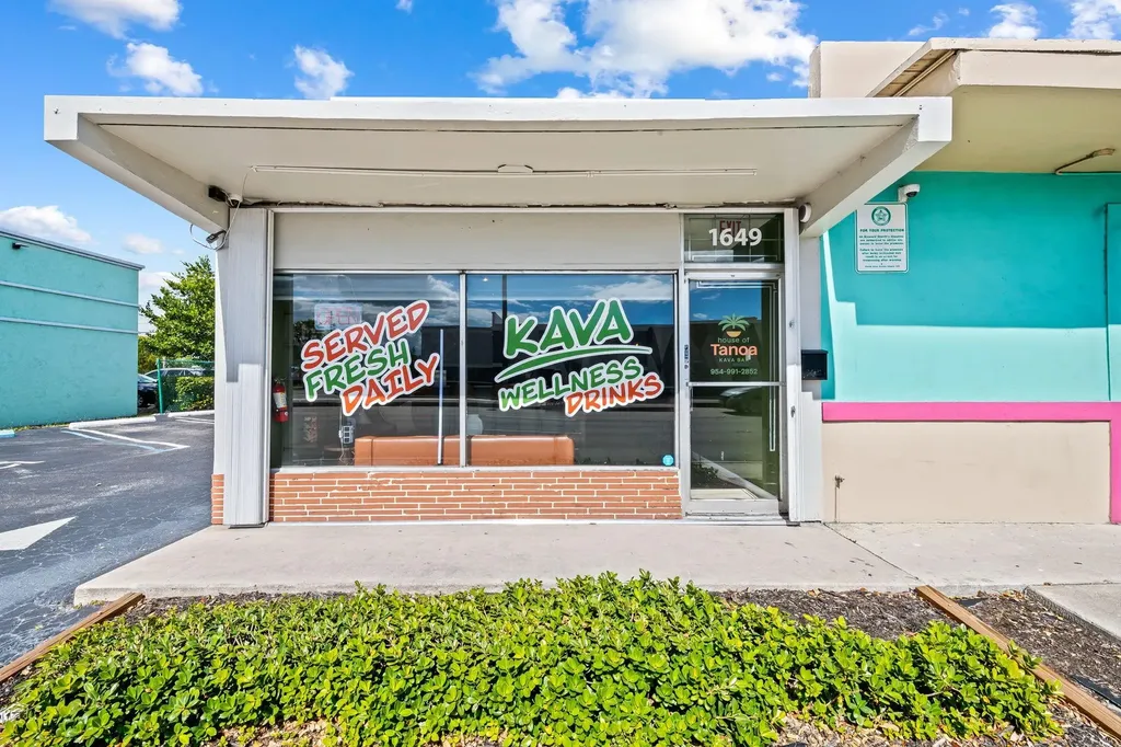 1649 E Sample Road Pompano Beach FL 33064