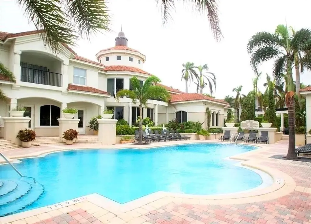 4102 Tuscany Way Boynton Beach FL 33435