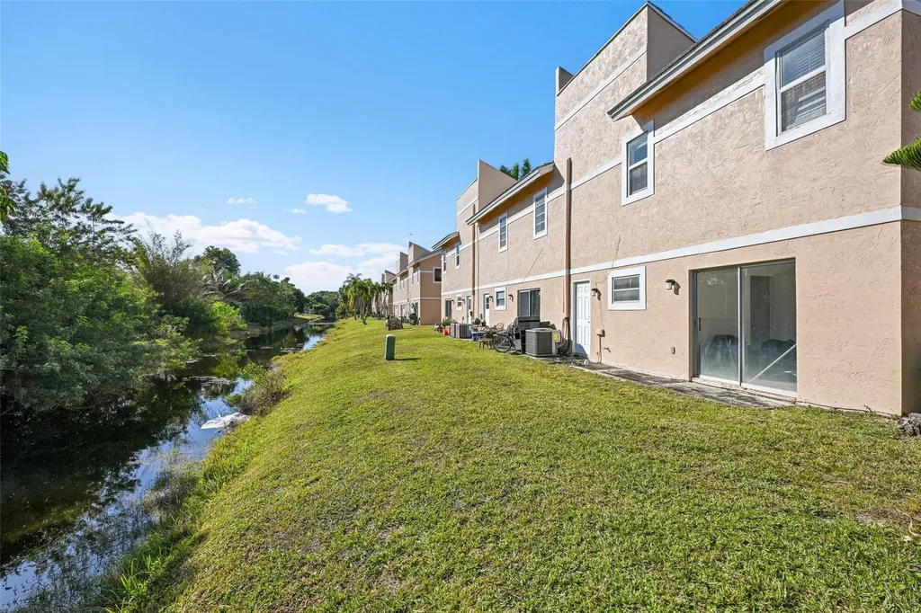 4011 Coral Springs Drive Coral Springs FL 33065