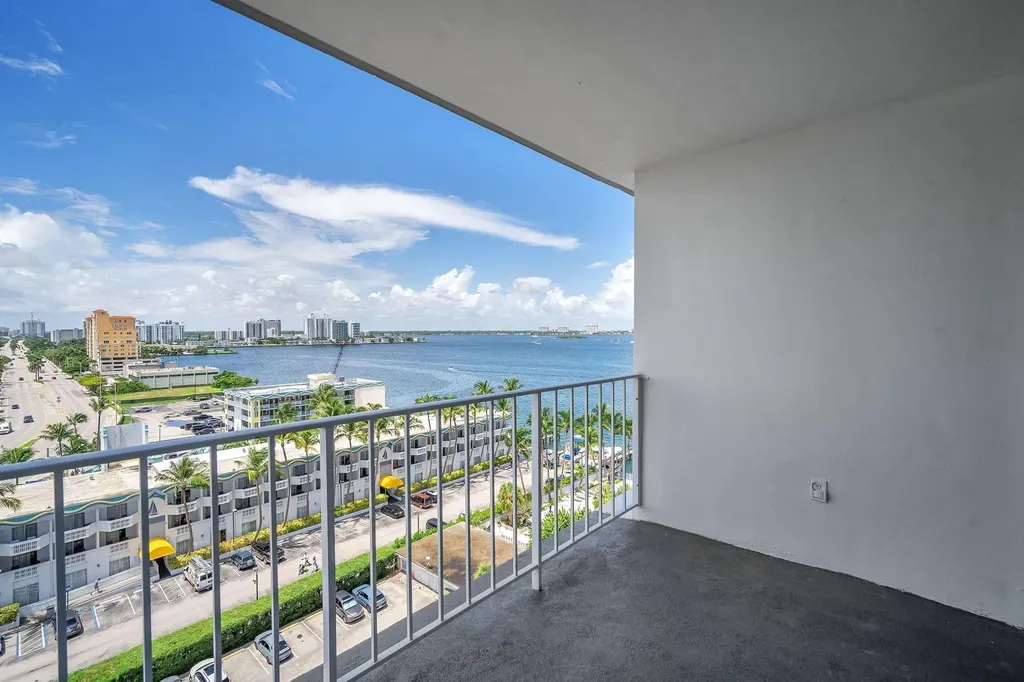 1865 79th Street Causeway North Bay Village FL 33141