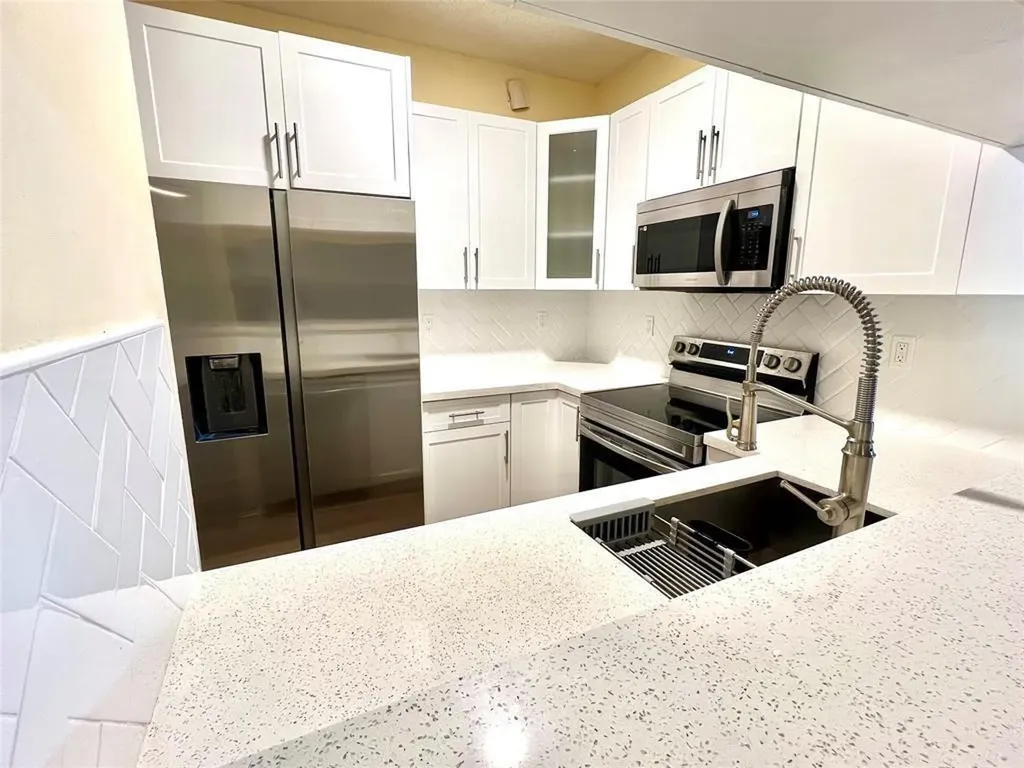 7893 N Southwood Circle Davie FL 33328