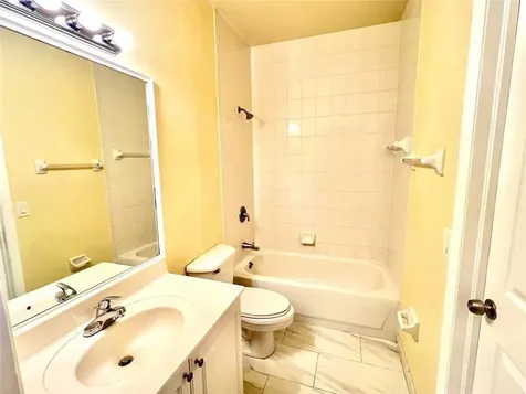 7893 N Southwood Circle Davie FL 33328