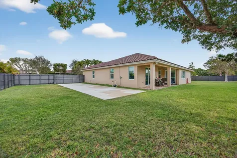 1528 NW 21st Street Homestead FL 33030