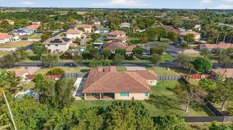1528 NW 21st Street Homestead FL 33030