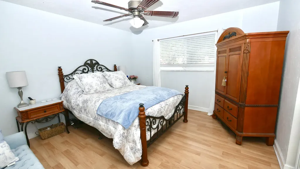 5191 SW 109th Avenue Davie FL 33328