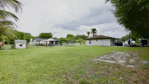 5191 SW 109th Avenue Davie FL 33328