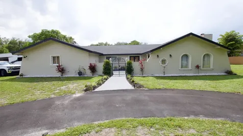 5191 SW 109th Avenue Davie FL 33328