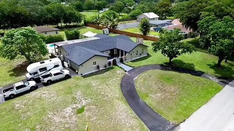 5191 SW 109th Avenue Davie FL 33328
