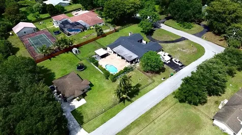 5191 SW 109th Avenue Davie FL 33328