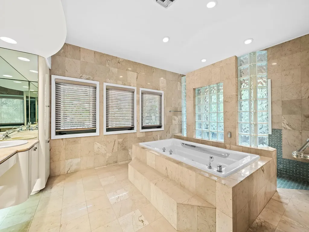 347 Poinciana Drive Fort Lauderdale FL 33301