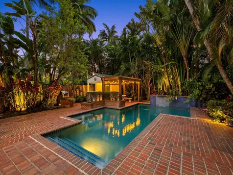 347 Poinciana Drive Fort Lauderdale FL 33301
