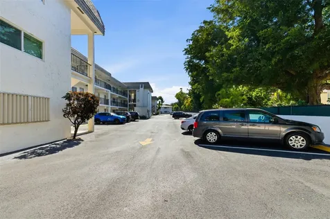 4143 N Ocean Boulevard Fort Lauderdale FL 33308