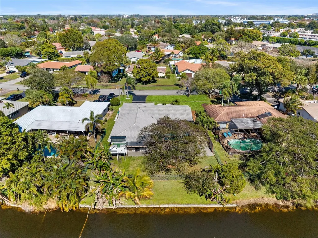 8264 Shadow Wood Boulevard Coral Springs FL 33071