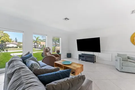 8264 Shadow Wood Boulevard Coral Springs FL 33071