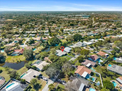 8264 Shadow Wood Boulevard Coral Springs FL 33071