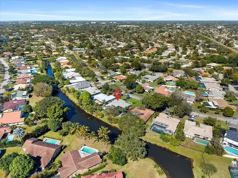 8264 Shadow Wood Boulevard Coral Springs FL 33071
