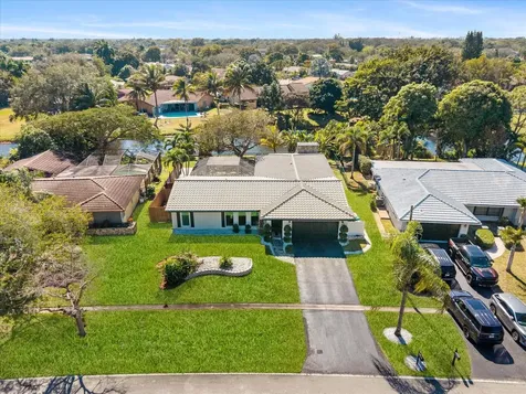 8264 Shadow Wood Boulevard Coral Springs FL 33071